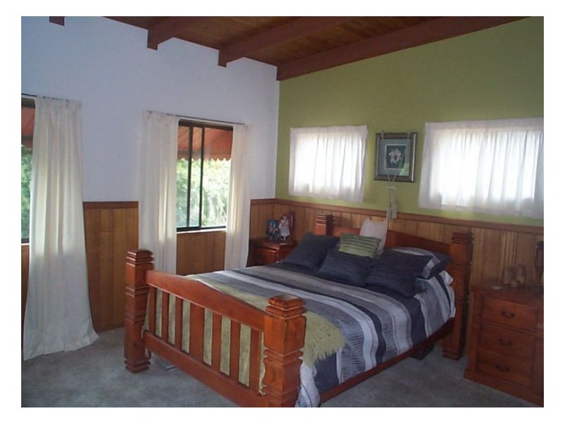 311 Stabiles Road, Glen Aplin QLD 4381