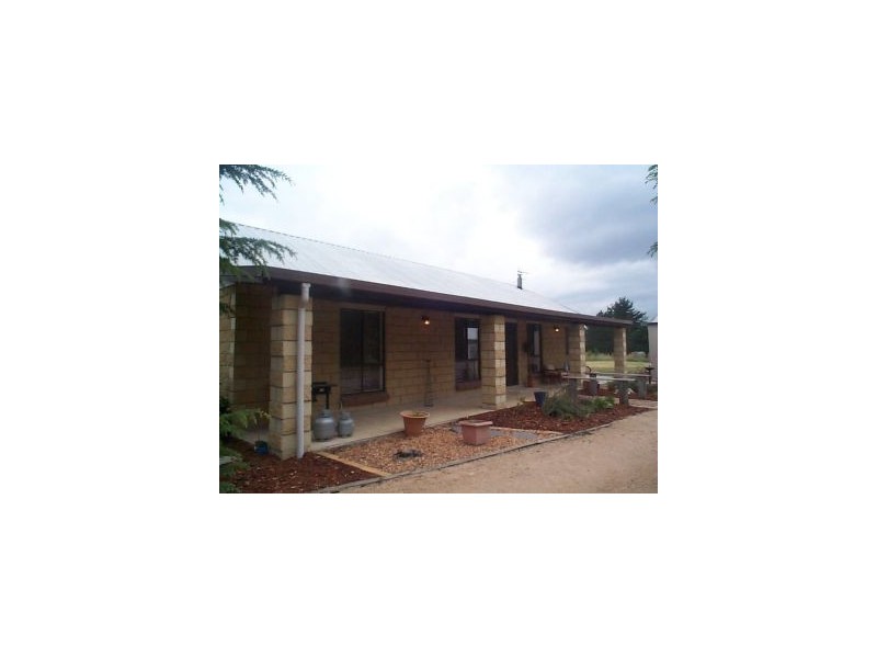 26 Brunckhorst Av, Stanthorpe QLD 4380