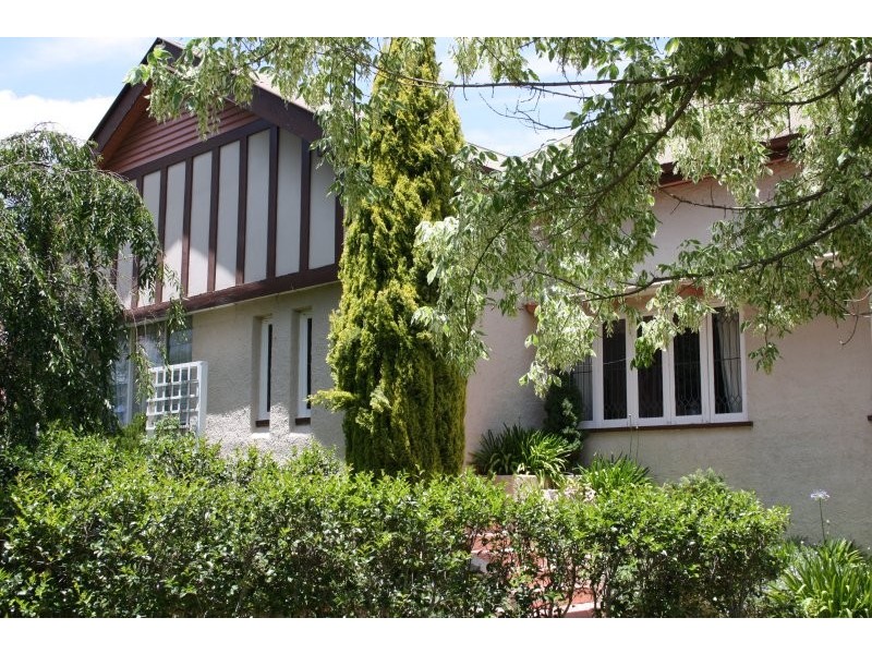 49 Lock Street, Stanthorpe QLD 4380