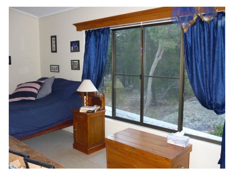 24 Lees Mountain Road, Stanthorpe QLD 4380