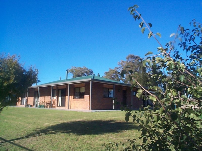 469a Nundubbermere Road, Stanthorpe QLD 4380