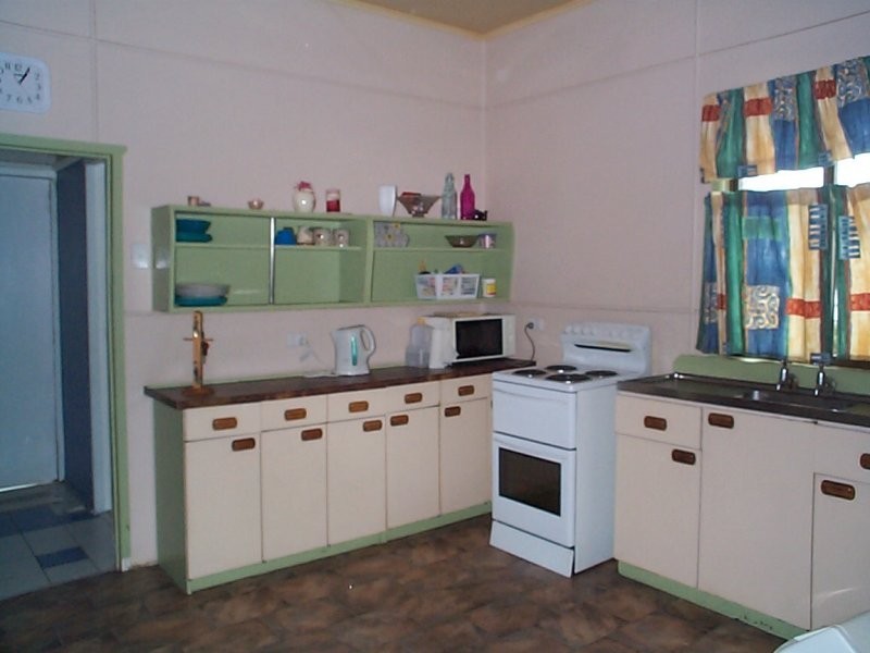 99 Sugarloaf Road, Stanthorpe QLD 4380