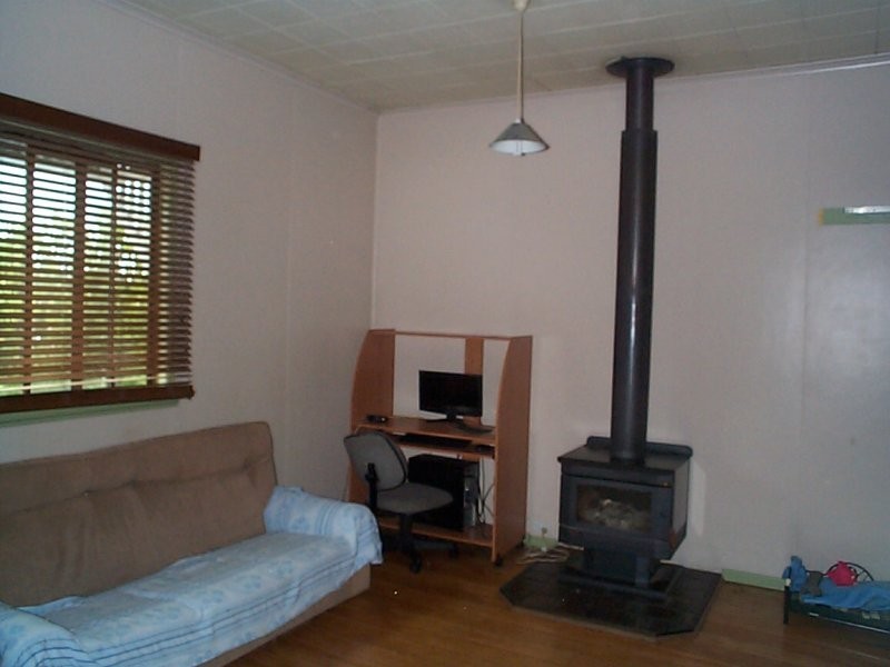 99 Sugarloaf Road, Stanthorpe QLD 4380