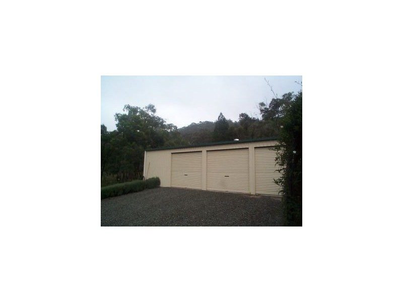 26168 New England Highway, Stanthorpe QLD 4380