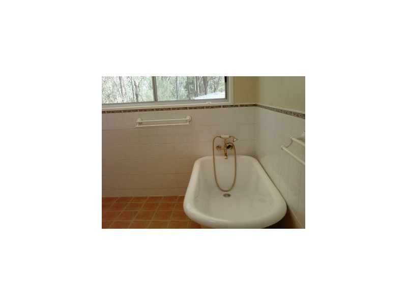 1106 Amiens Road, Stanthorpe QLD 4380