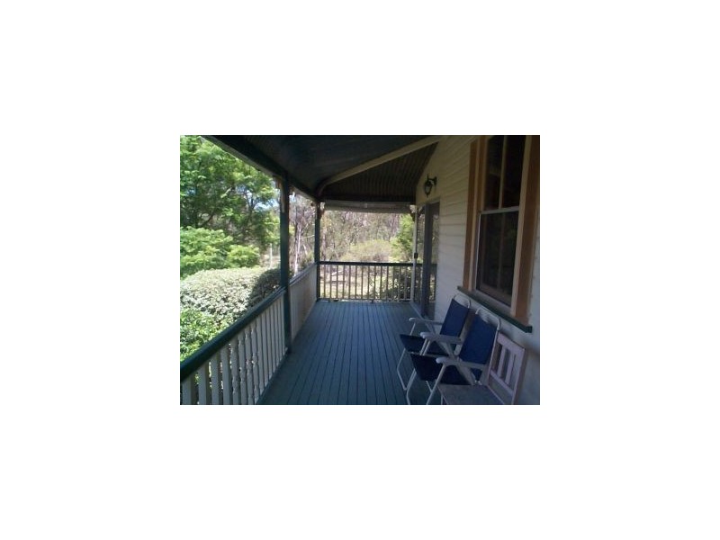 1106 Amiens Road, Stanthorpe QLD 4380