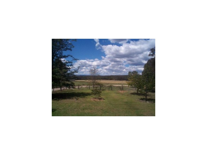 1106 Amiens Road, Stanthorpe QLD 4380