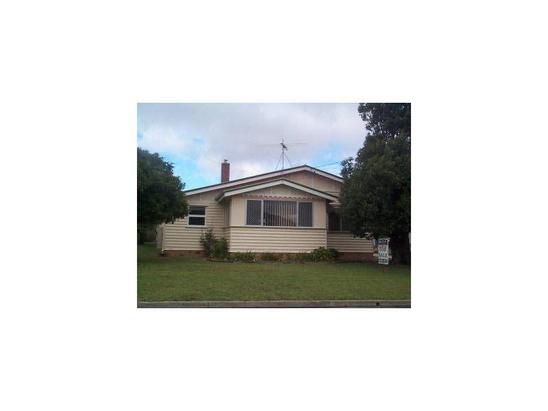 14 Archibald Street, Stanthorpe QLD 4380