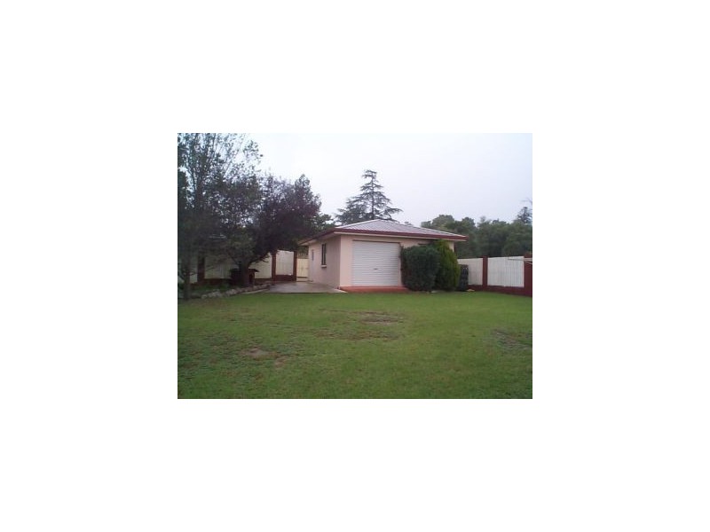 3 Davadi, Stanthorpe QLD 4380