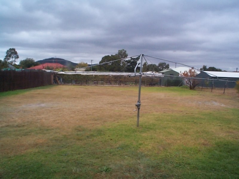 11 Stanton Street, Stanthorpe QLD 4380