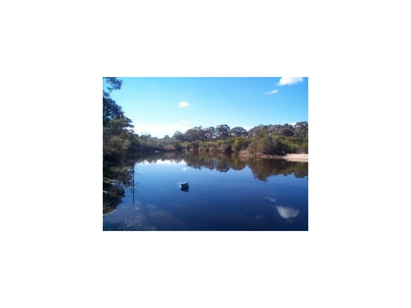 79 Cala Lane, Glen Aplin QLD 4381