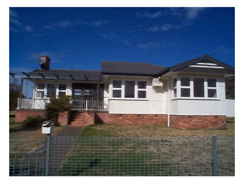137 Folkestsone Street, Stanthorpe QLD 4380
