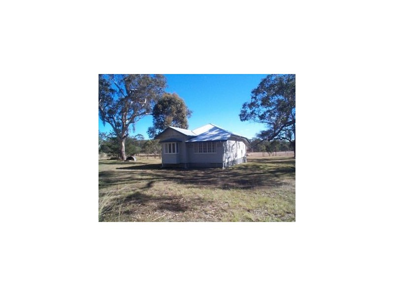 93 Old Coach Road, Dalveen QLD 4374