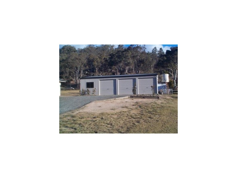 53 Roberts Road, Stanthorpe QLD 4380