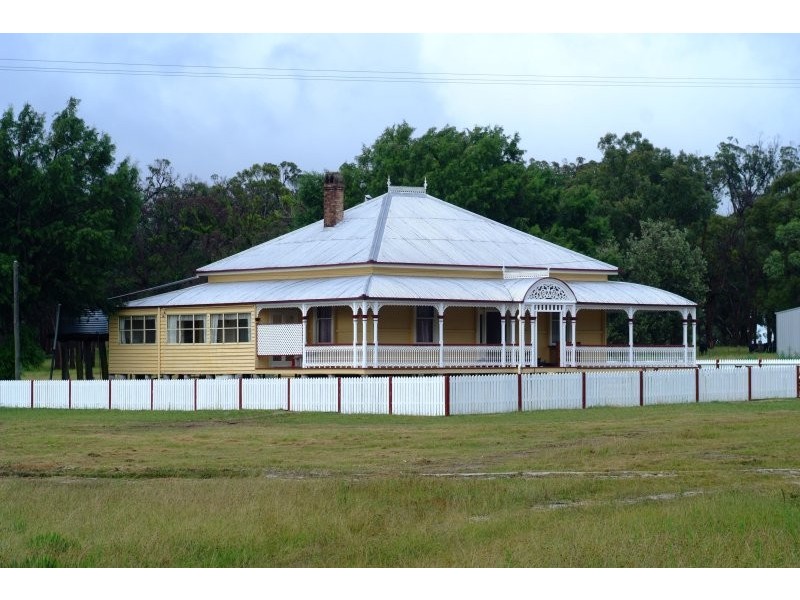 1060 Sugarloaf Road, Stanthorpe QLD 4380