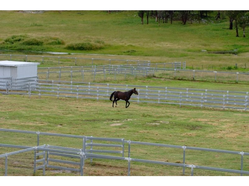 1060 Sugarloaf Road, Stanthorpe QLD 4380