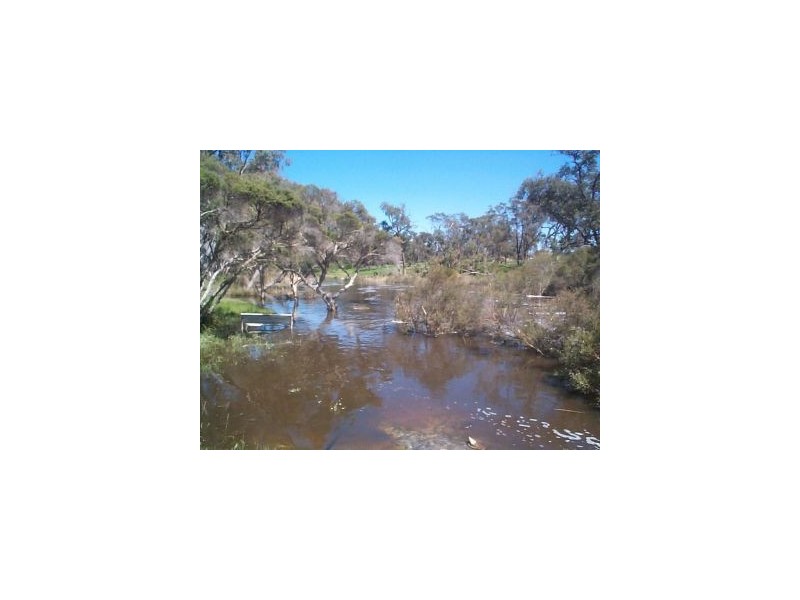 21 Miners Lane, Glen Aplin QLD 4381