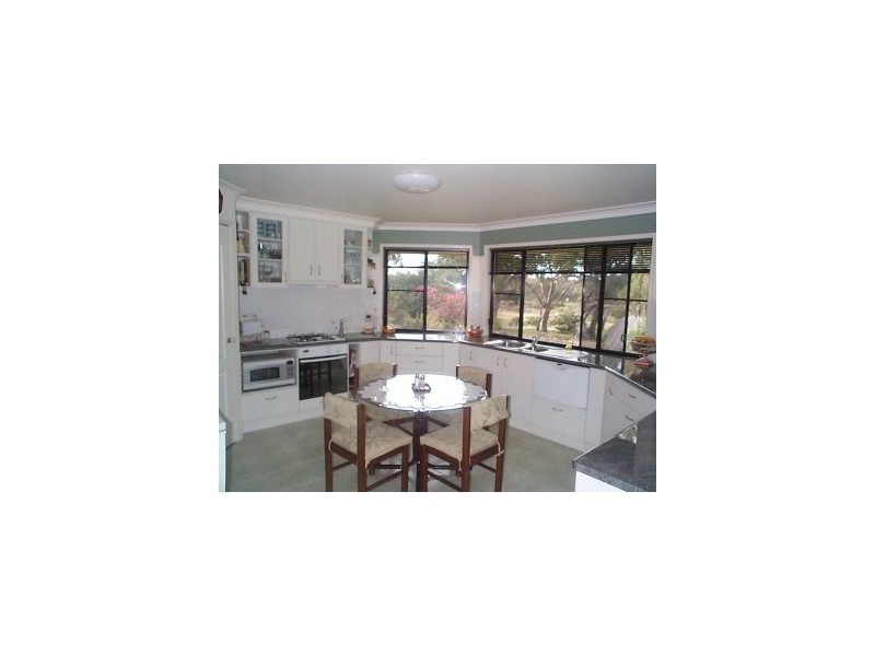 45 Yellowbox Road, Stanthorpe QLD 4380