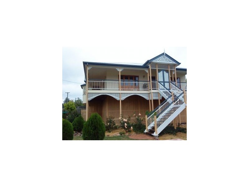 124 Folkestone Street, Stanthorpe QLD 4380
