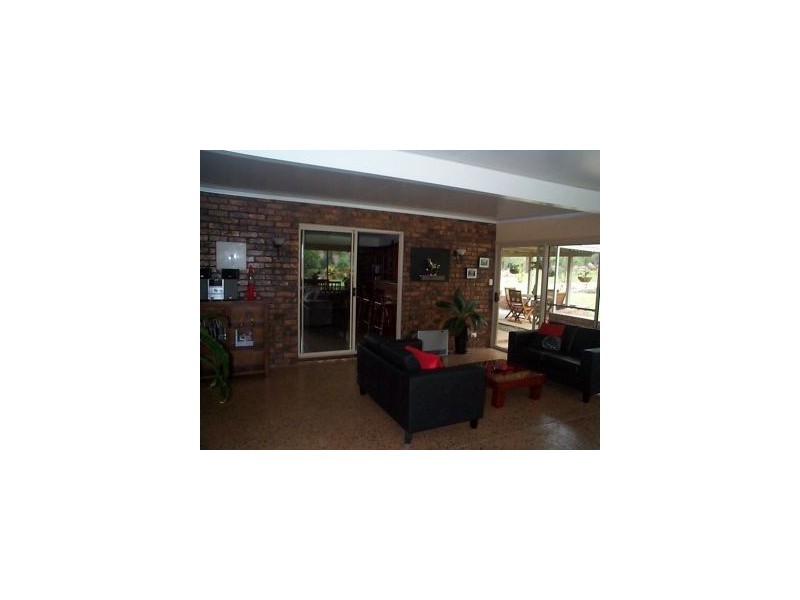 33 Moss Court, Stanthorpe QLD 4380
