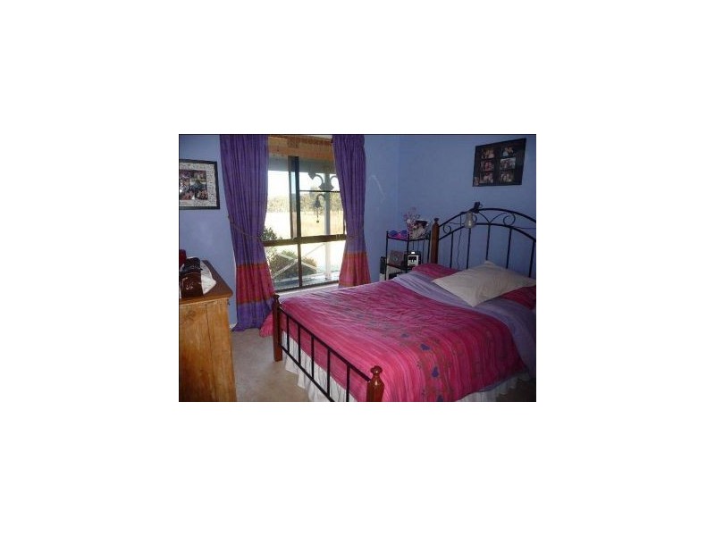 72 Cala Lane, Glen Aplin QLD 4381