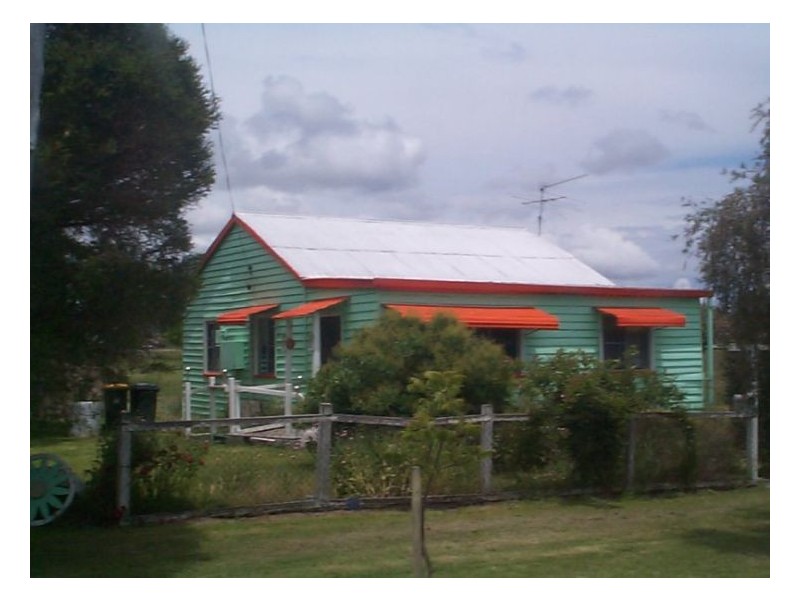 41 Margetts Street, Wallangarra QLD 4383