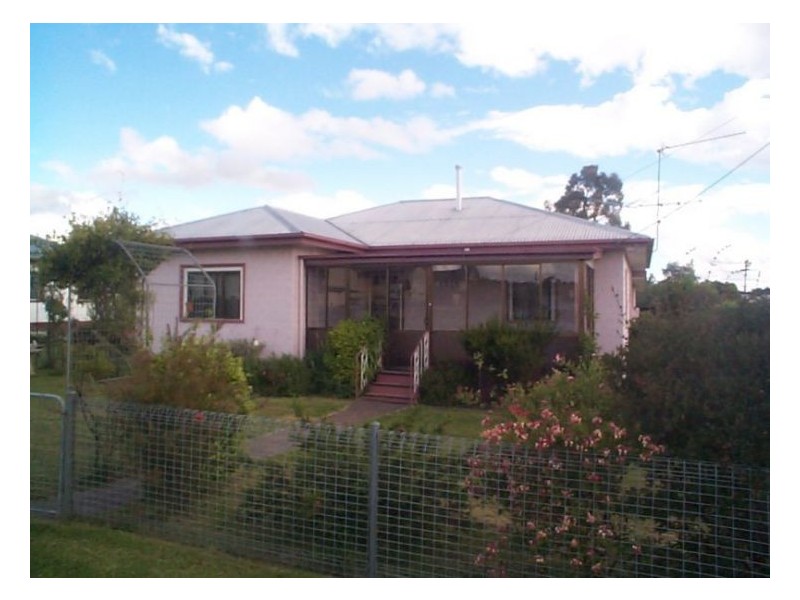 33 Connor Street, Stanthorpe QLD 4380