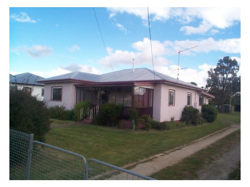 33 Connor Street, Stanthorpe QLD 4380