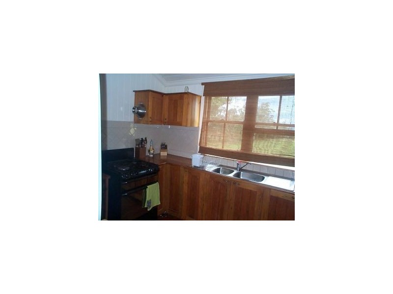 3 Clark Lane, Broadwater QLD 4380