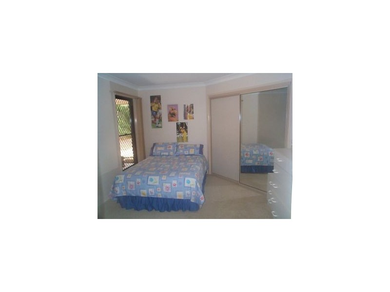 90 Caves Road, Stanthorpe QLD 4380