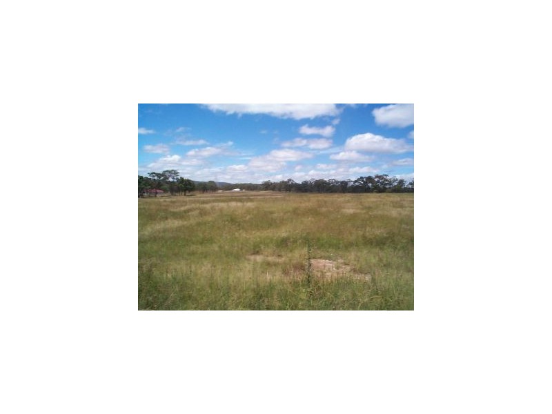 43 Nundubbermere Road, Stanthorpe QLD 4380