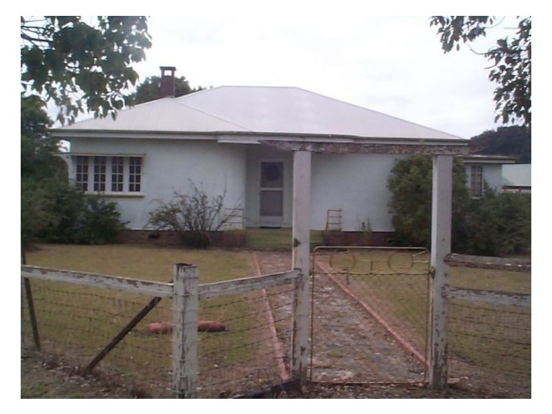 56 Railway Street, Stanthorpe QLD 4380
