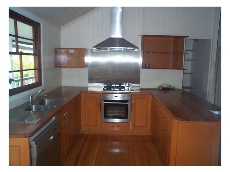 61 Lock Street, Stanthorpe QLD 4380