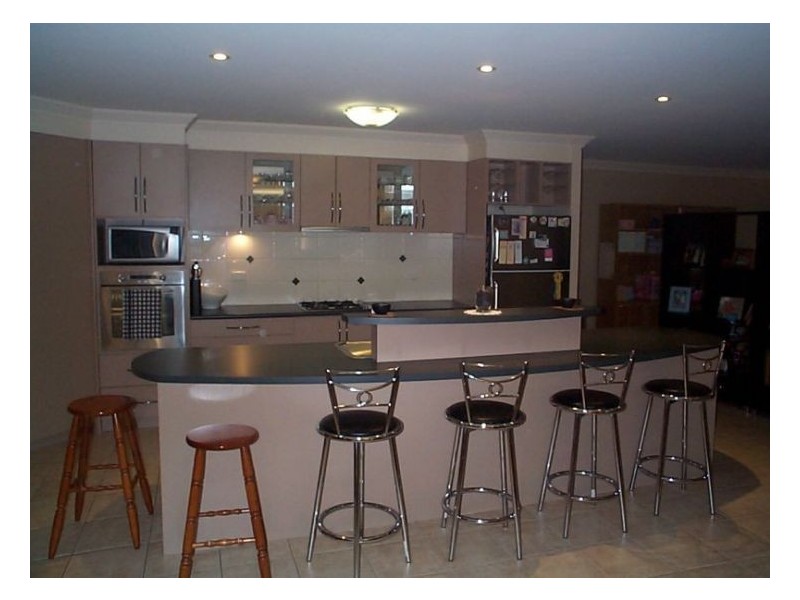 44 Brunckhorst Av, Stanthorpe QLD 4380