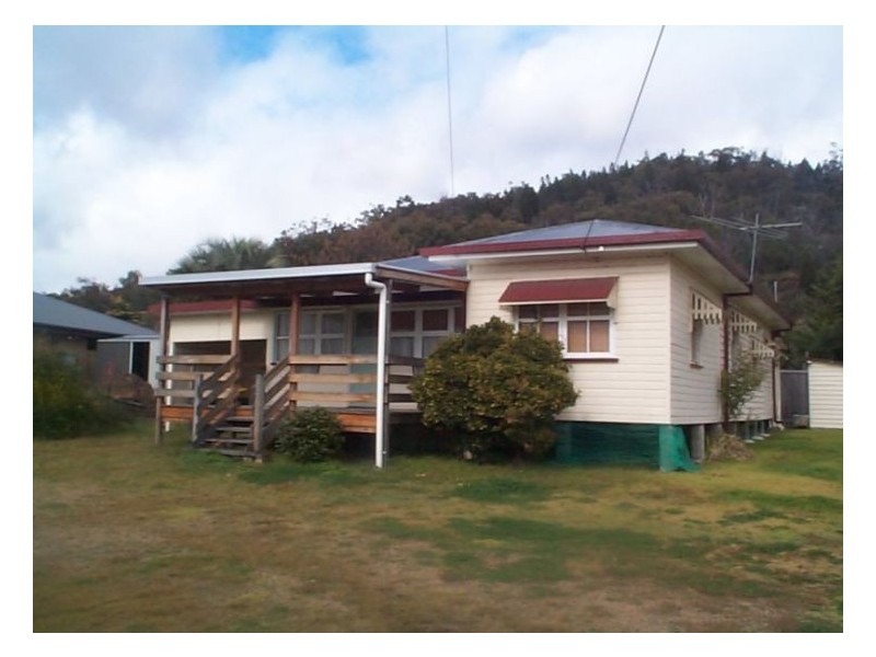 77 Amosfield Road, Stanthorpe QLD 4380