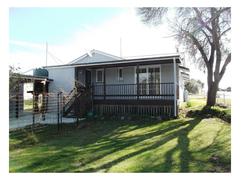 1 Denham Street, Stanthorpe QLD 4380