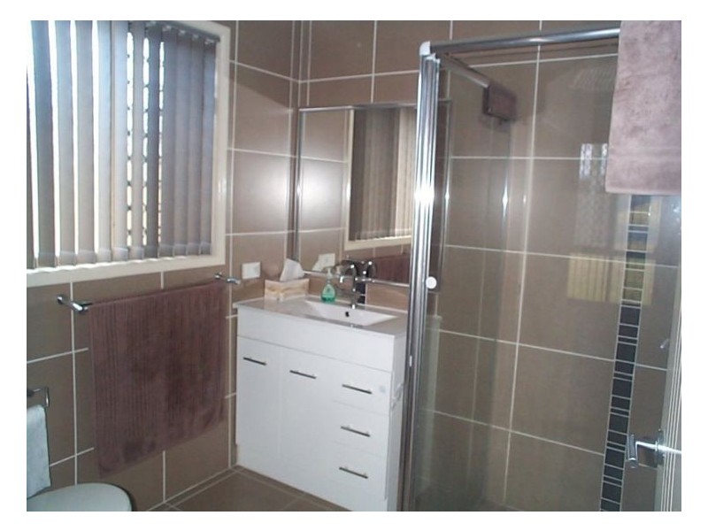 64 Railway Street, Stanthorpe QLD 4380