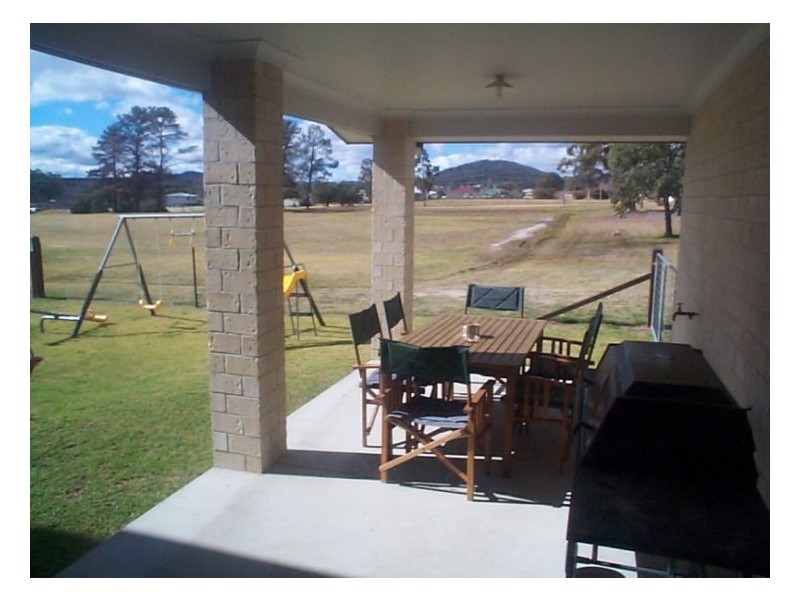 64 Railway Street, Stanthorpe QLD 4380