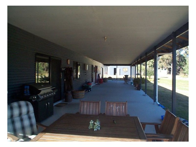 26 Stanley Road, Stanthorpe QLD 4380