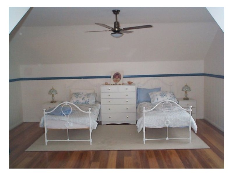 17 Fairway Crescent, Stanthorpe QLD 4380