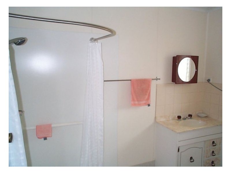 4 Sheahan Street, Stanthorpe QLD 4380