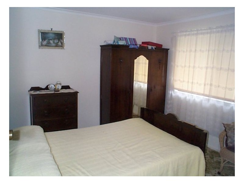 4 Sheahan Street, Stanthorpe QLD 4380