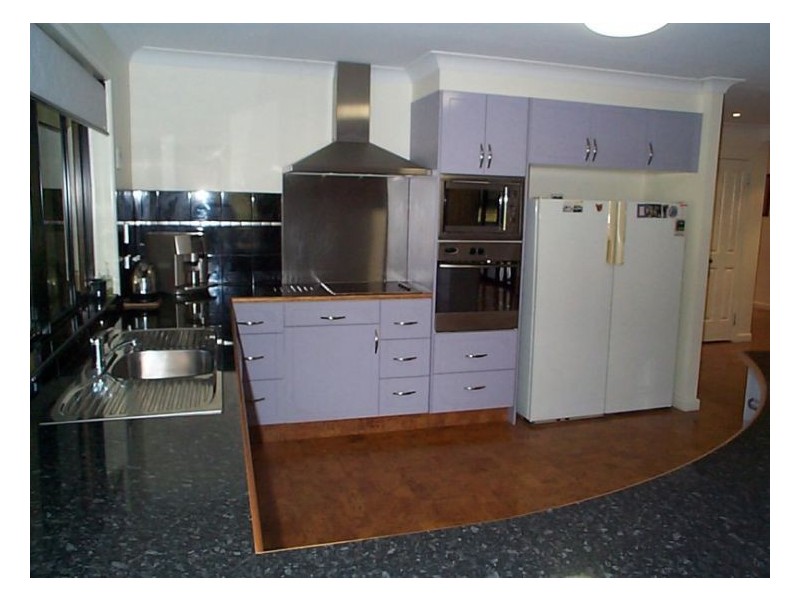 387 Amosfield Road, Stanthorpe QLD 4380