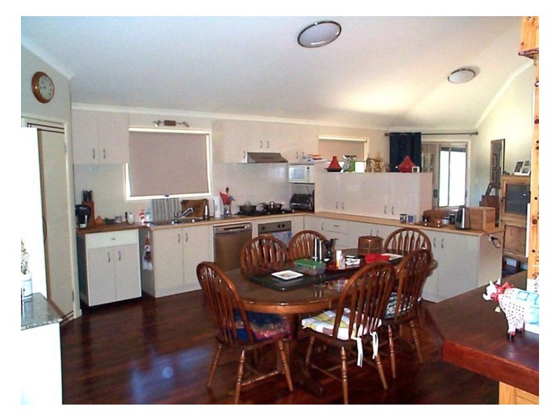 569 Eukey Road, Stanthorpe QLD 4380