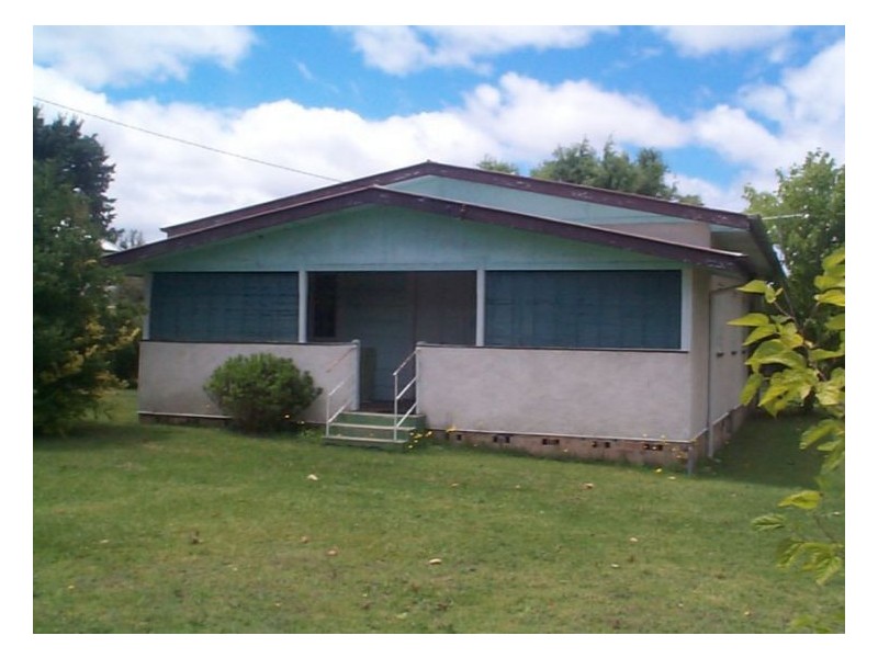 17 Corundum Street, Stanthorpe QLD 4380