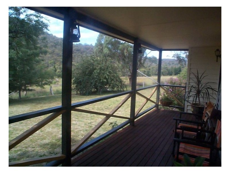 208 Watters Road, Ballandean QLD 4382