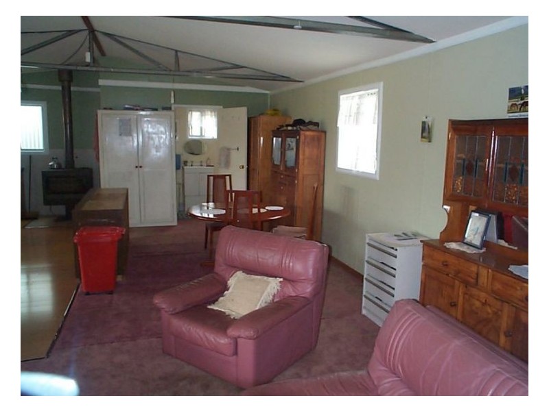 62 Crichton Road, Dalveen QLD 4374