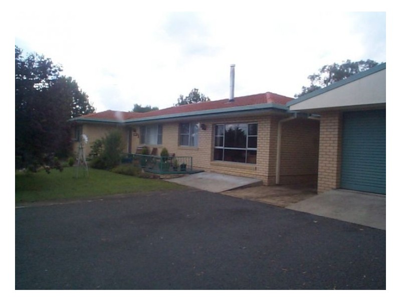 2 Francis Street, Stanthorpe QLD 4380