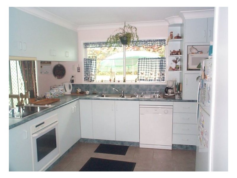 2 Francis Street, Stanthorpe QLD 4380