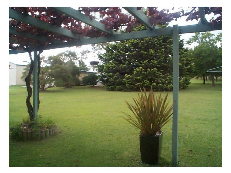 2 Francis Street, Stanthorpe QLD 4380